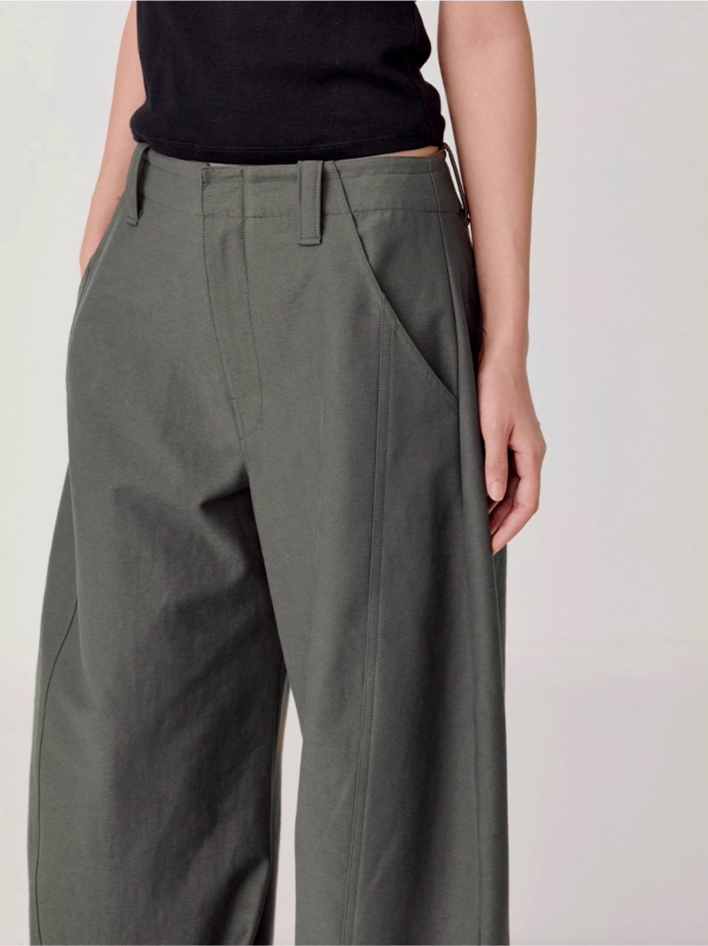 RETRO SCULPTED TROUSERS