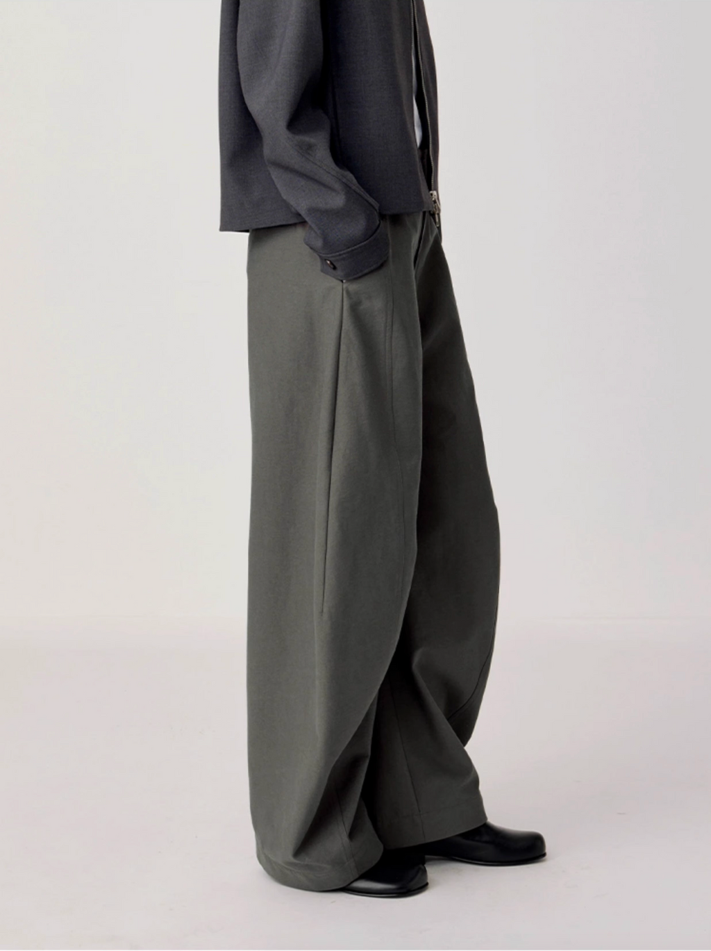 RETRO SCULPTED TROUSERS