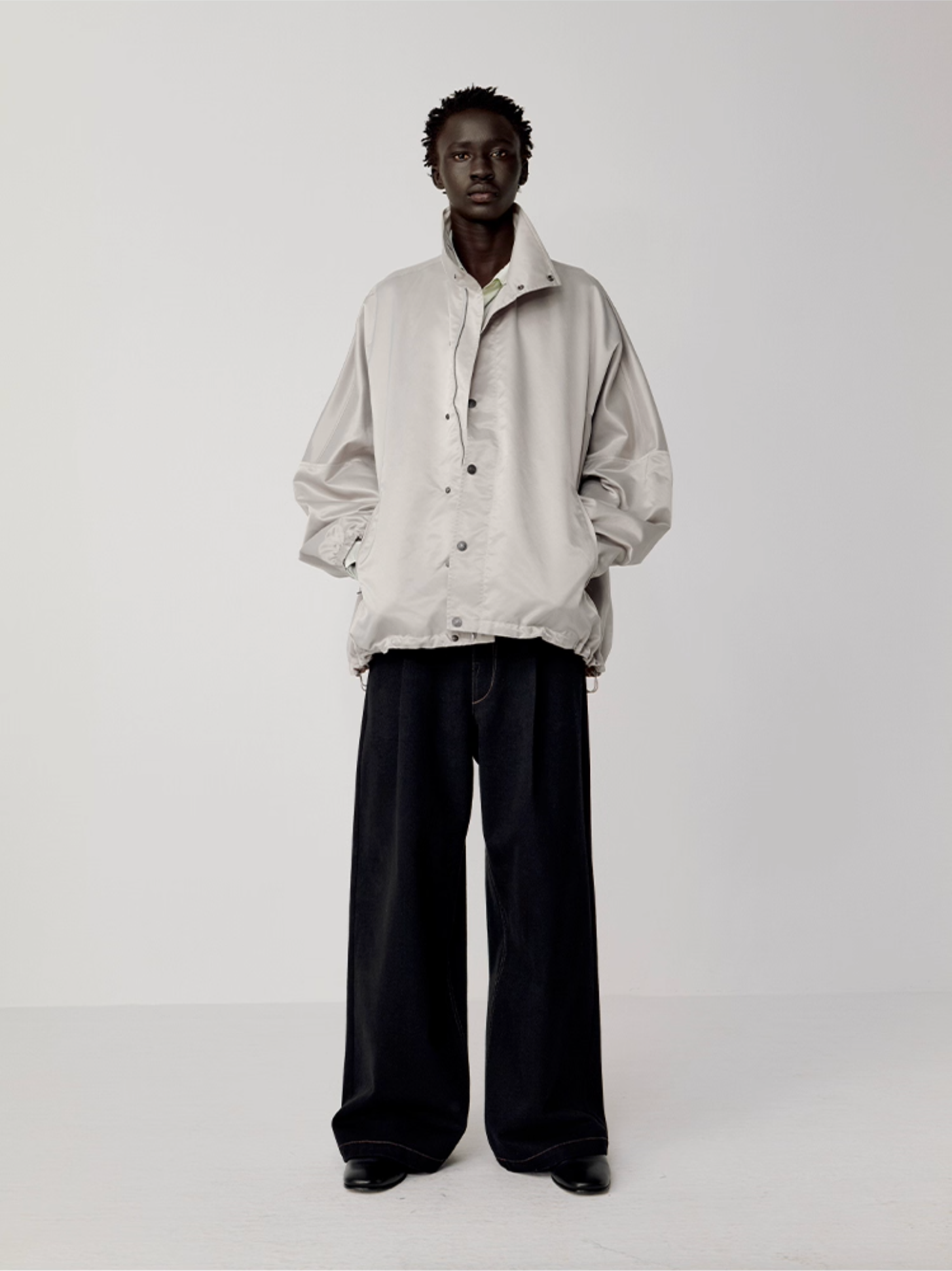 WASHED DENIM PANTS