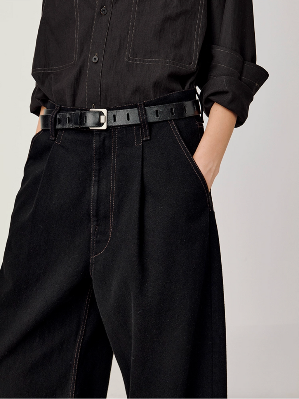 WASHED DENIM PANTS