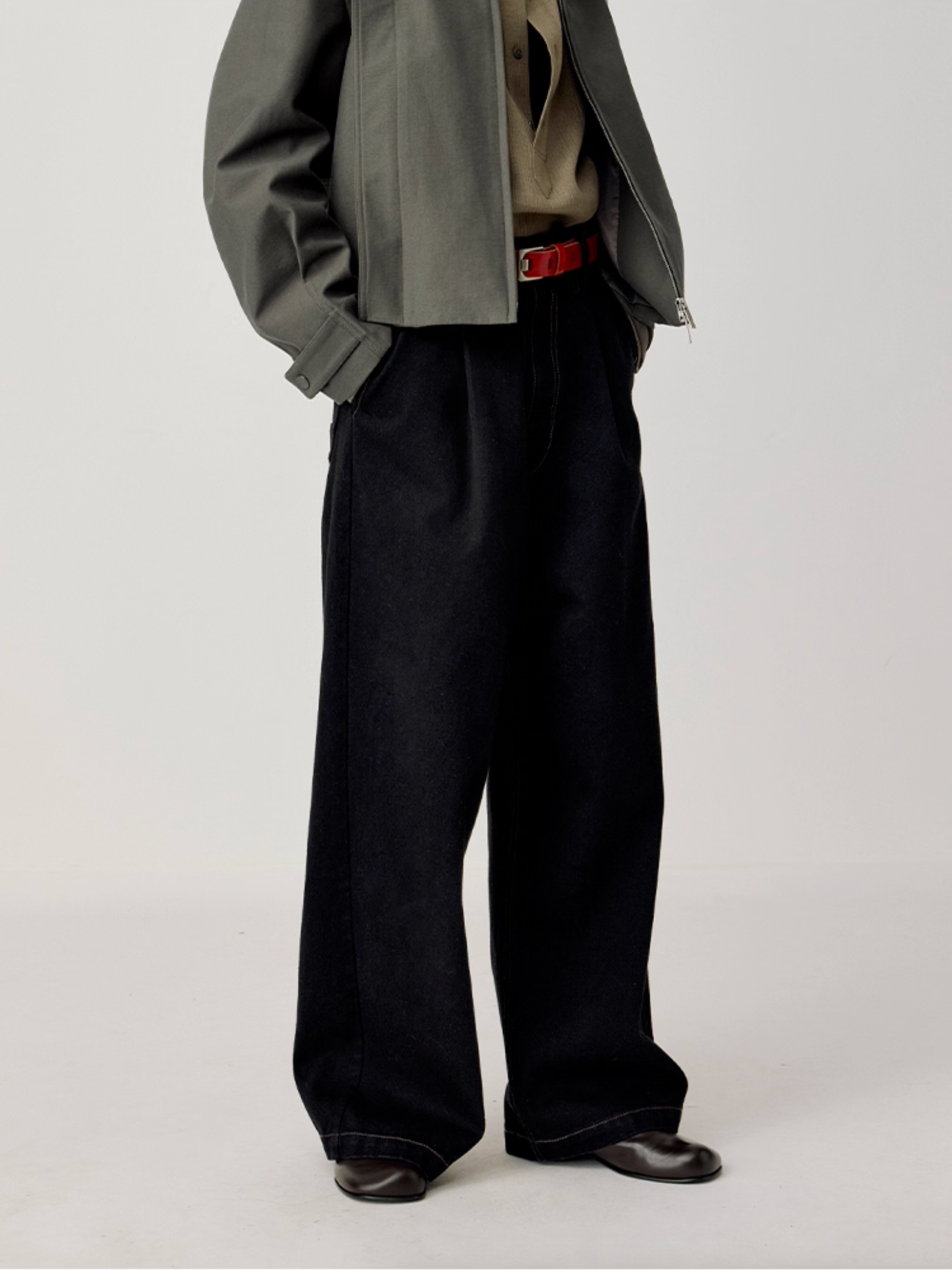 WASHED DENIM PANTS