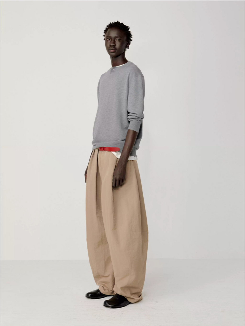 NYLON PLEAT PANTS