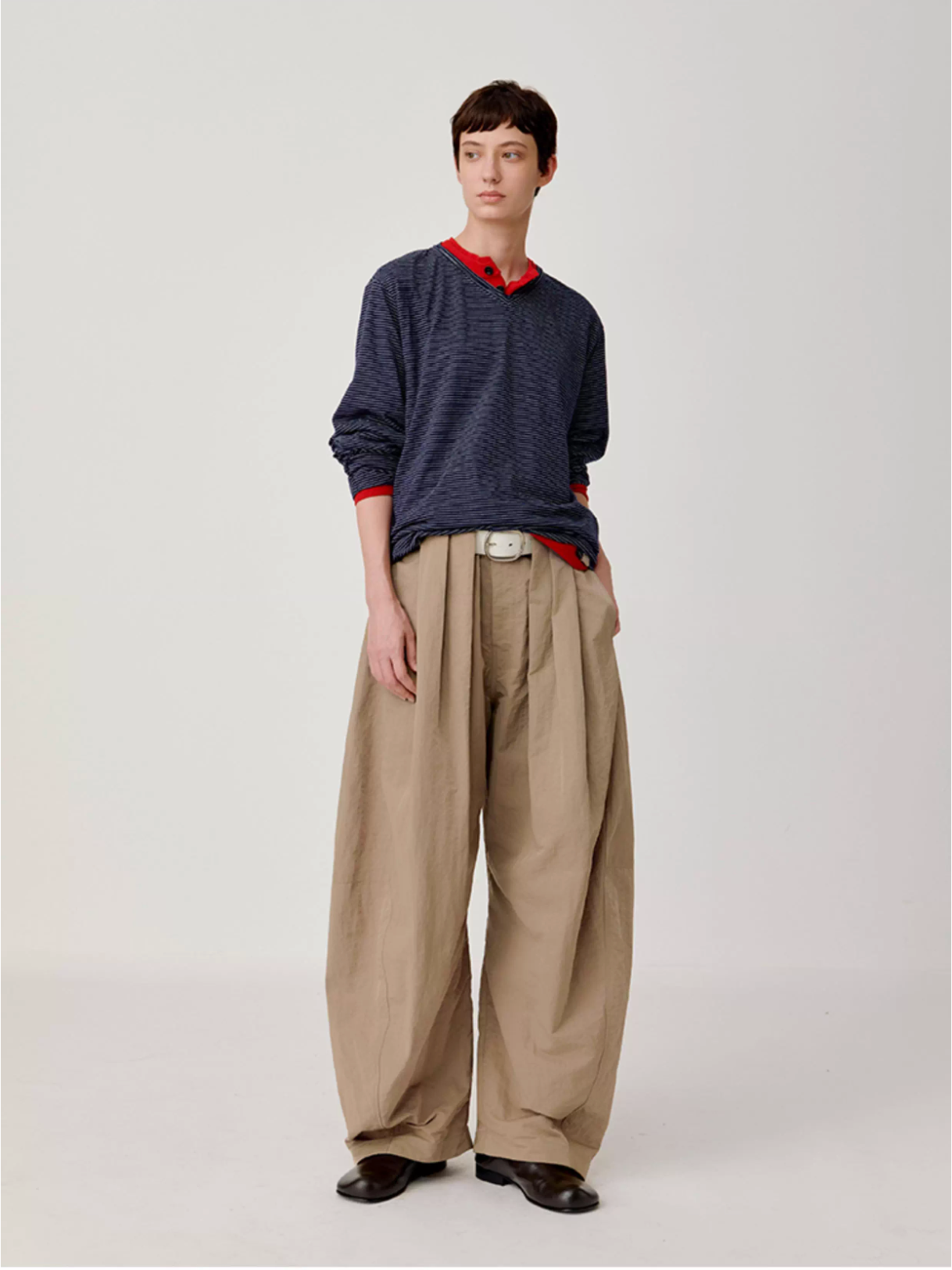 NYLON PLEAT PANTS