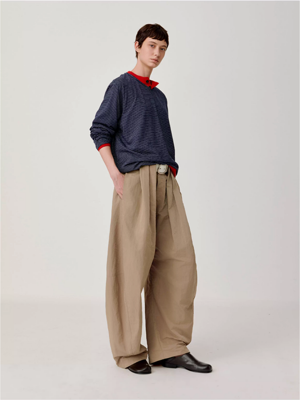 NYLON PLEAT PANTS