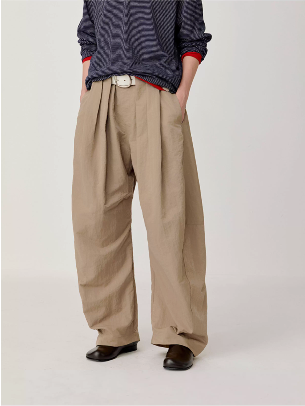 NYLON PLEAT PANTS