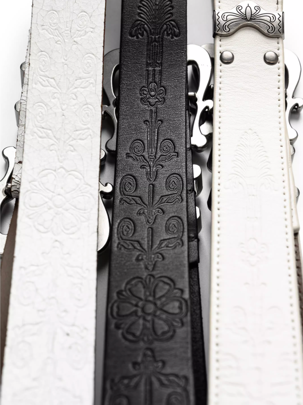 IRIS LEATHER BELT