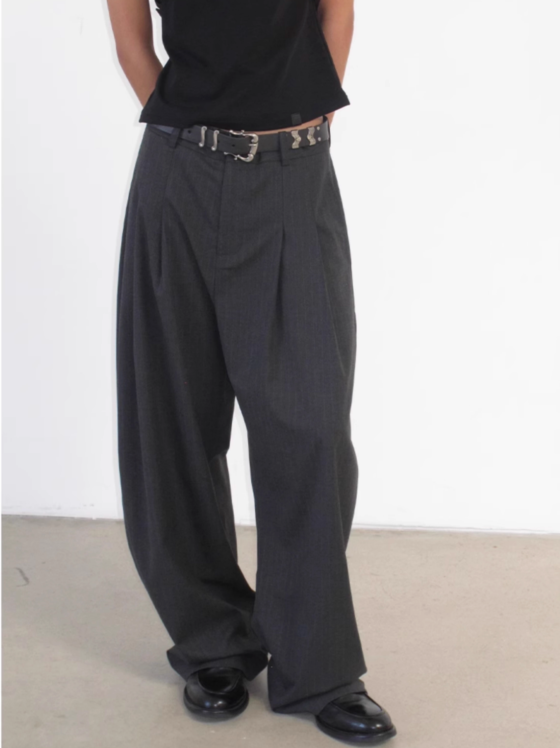 STRIPED GRAY SLACKS